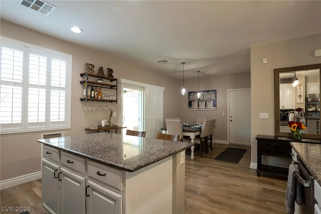 9796 Hearthfire, Las Vegas, NV 89178
