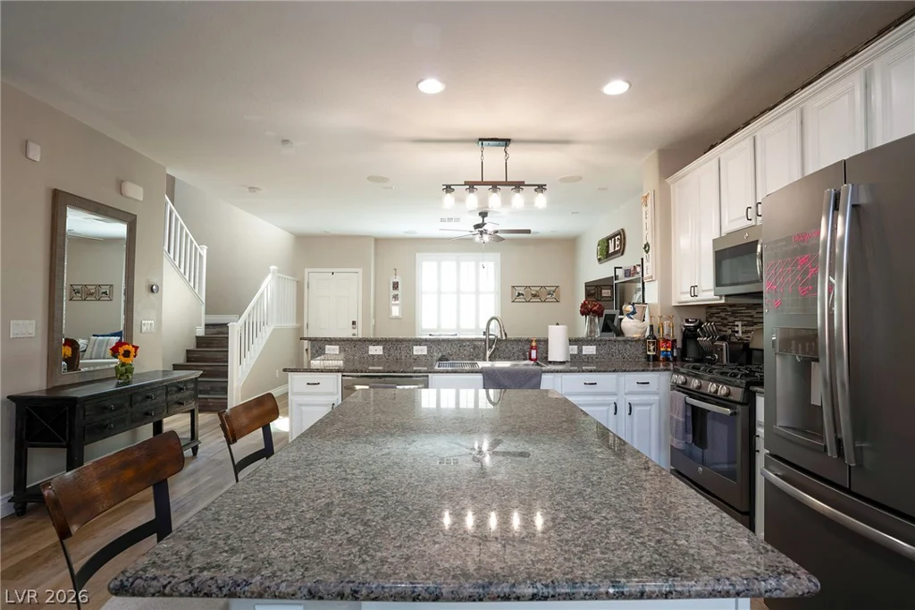 9796 Hearthfire, Las Vegas, NV 89178
