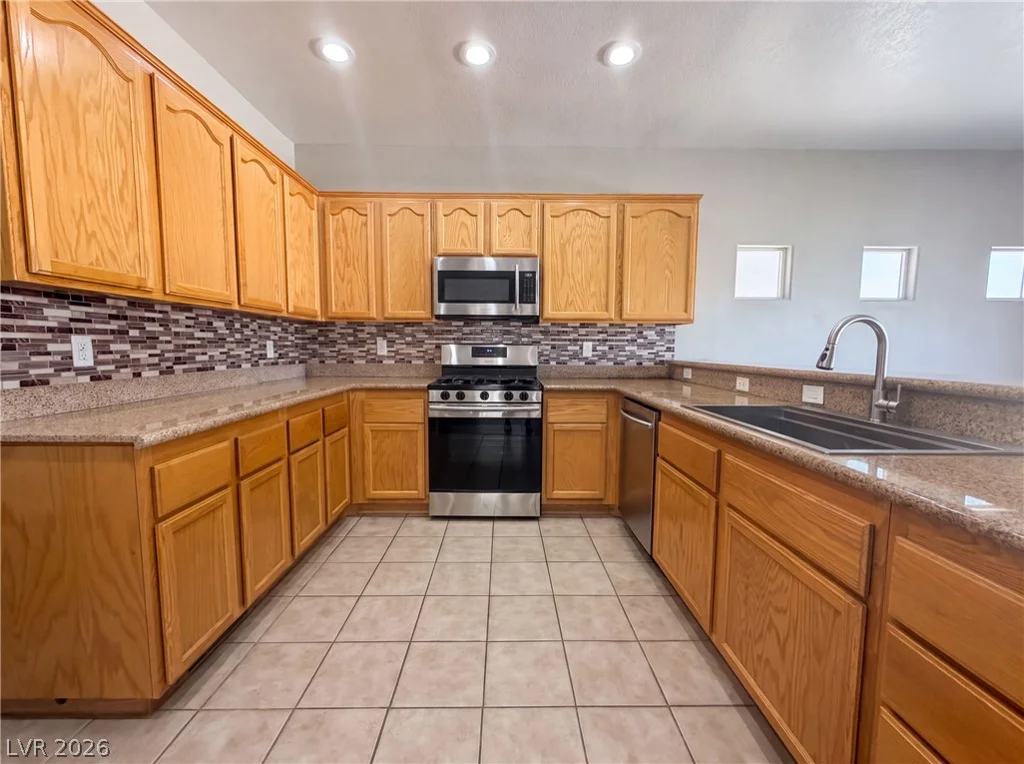 4560 Sunflower, Las Vegas, NV 89120