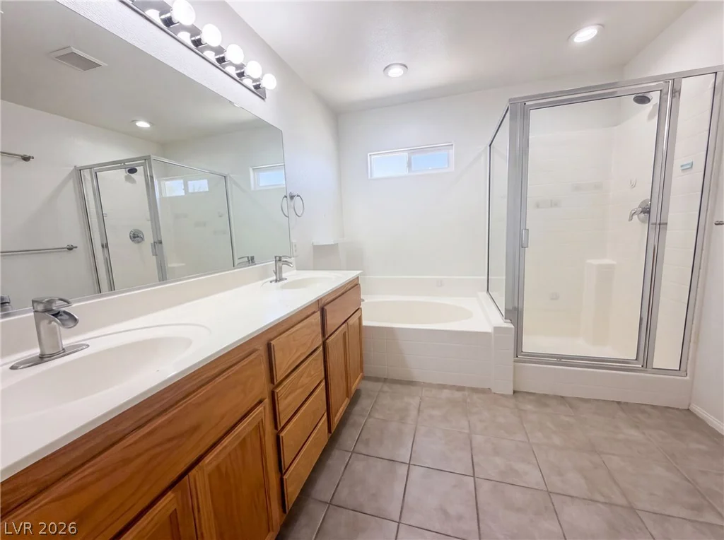 4560 Sunflower, Las Vegas, NV 89120