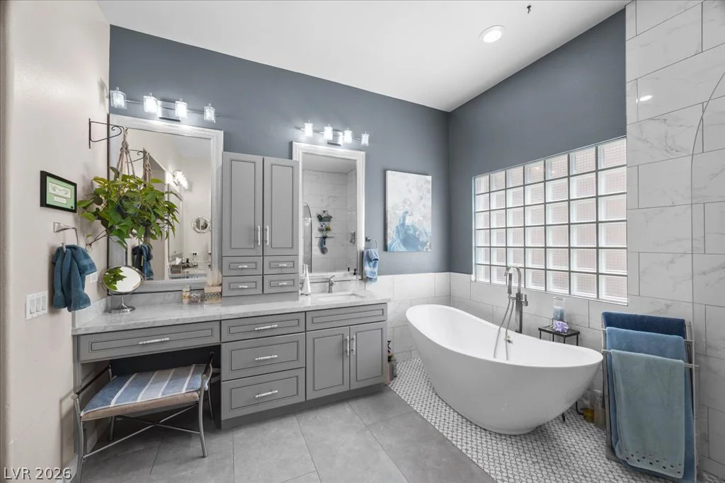 10658 Callington, Las Vegas, NV 89183