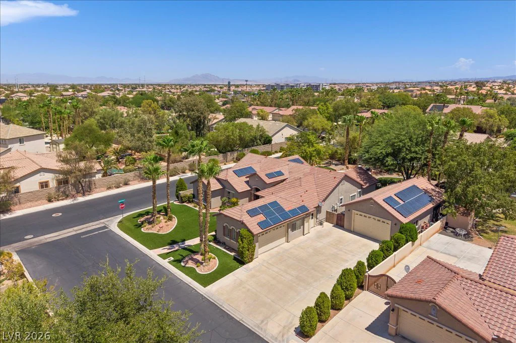 10658 Callington, Las Vegas, NV 89183