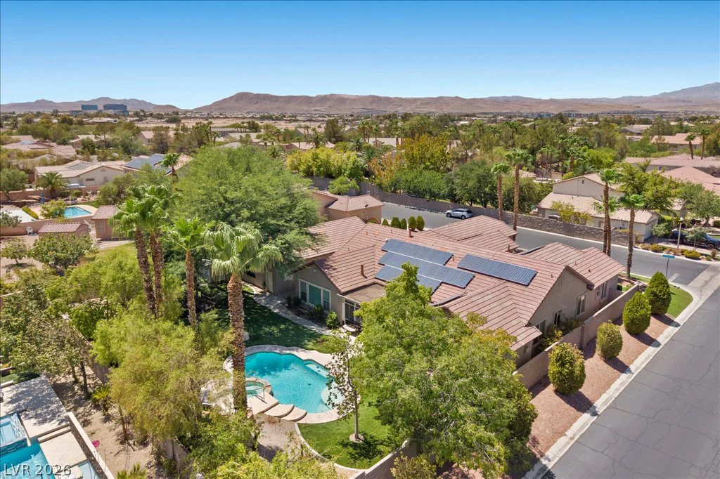 10658 Callington, Las Vegas, NV 89183