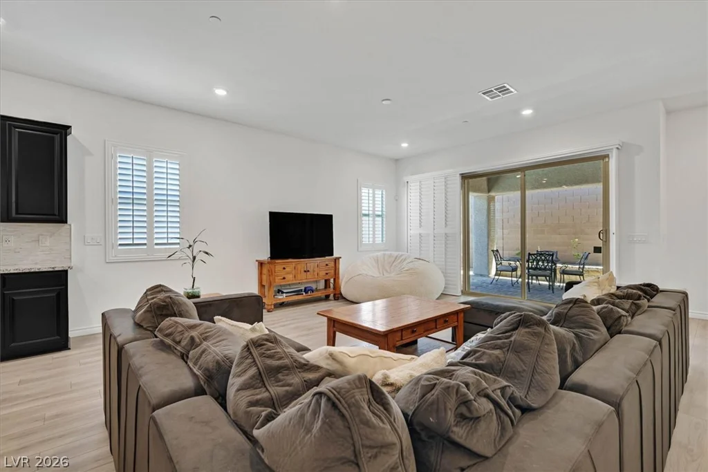349 Gillespie Glen, Henderson, NV 89011