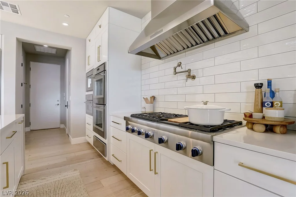12 Highland Cove, Henderson, NV 89011