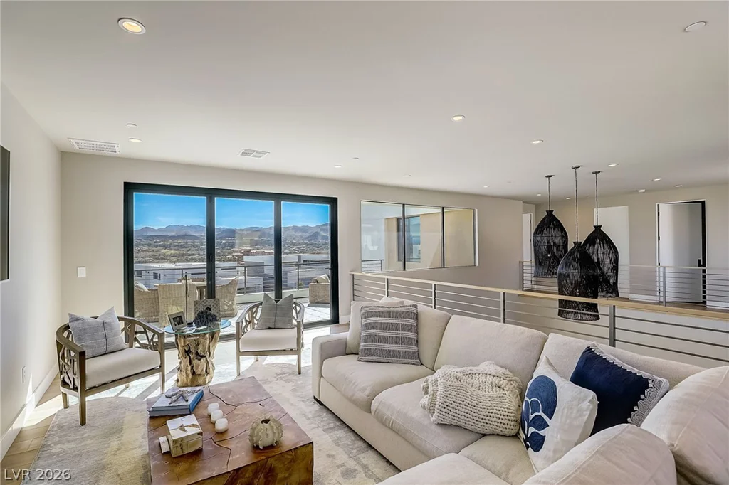 12 Highland Cove, Henderson, NV 89011