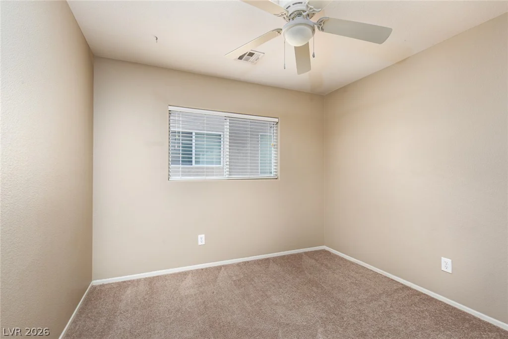 11631 Giles, Las Vegas, NV 89183