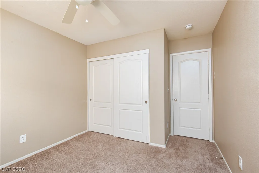 11631 Giles, Las Vegas, NV 89183