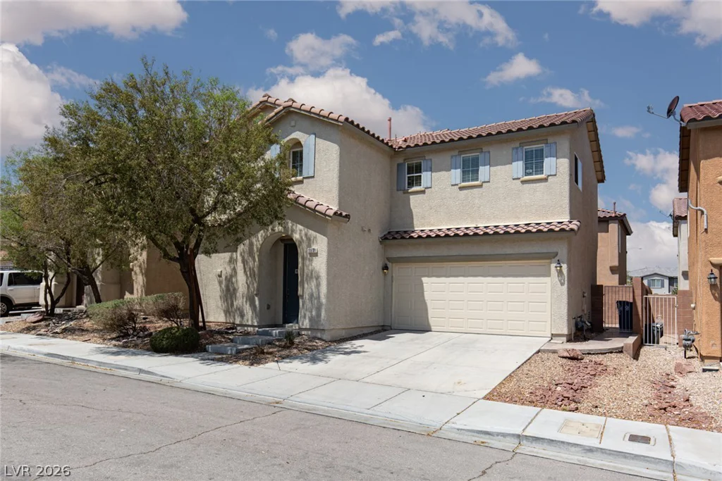 11631 Giles, Las Vegas, NV 89183