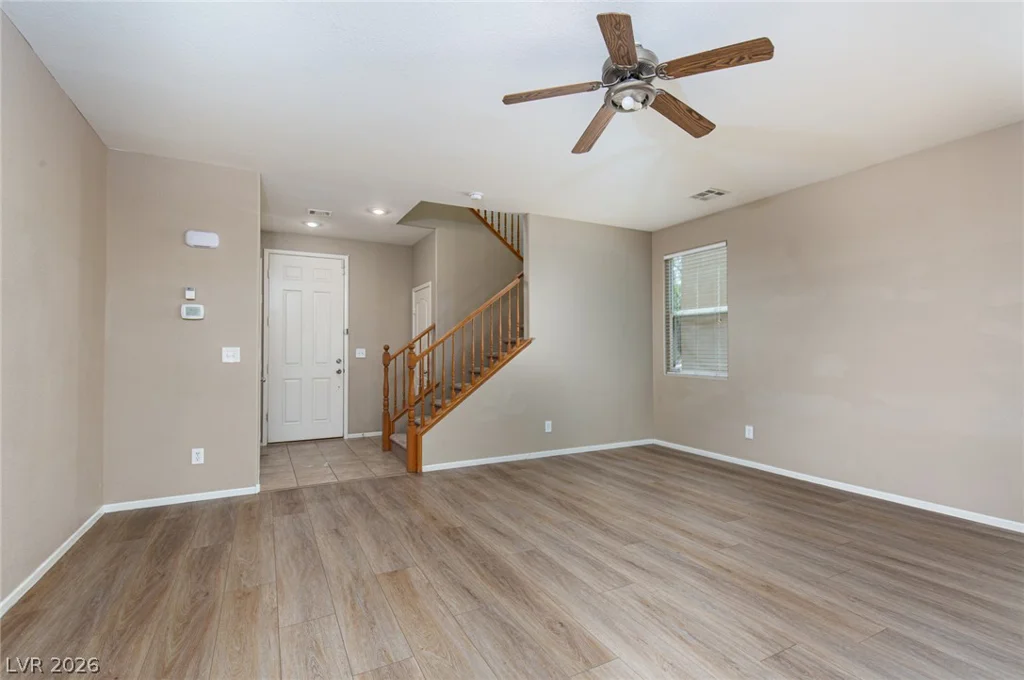11631 Giles, Las Vegas, NV 89183