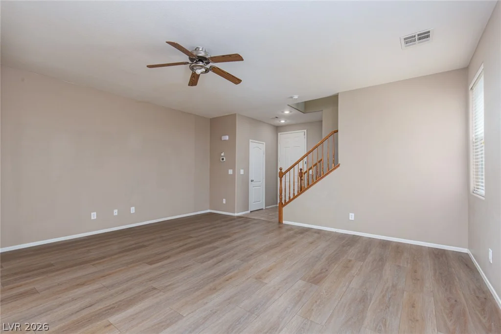 11631 Giles, Las Vegas, NV 89183