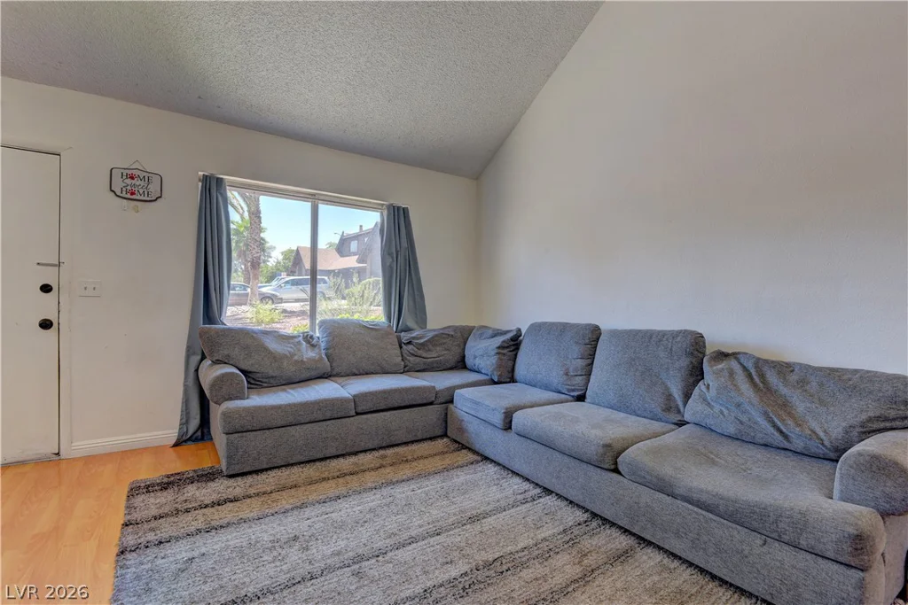 4441 Sirius, Las Vegas, NV 89102