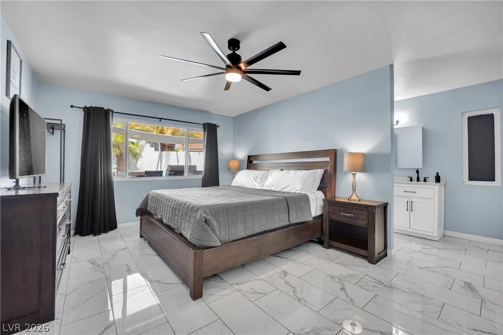 6636 Treadway, Las Vegas, NV 89103