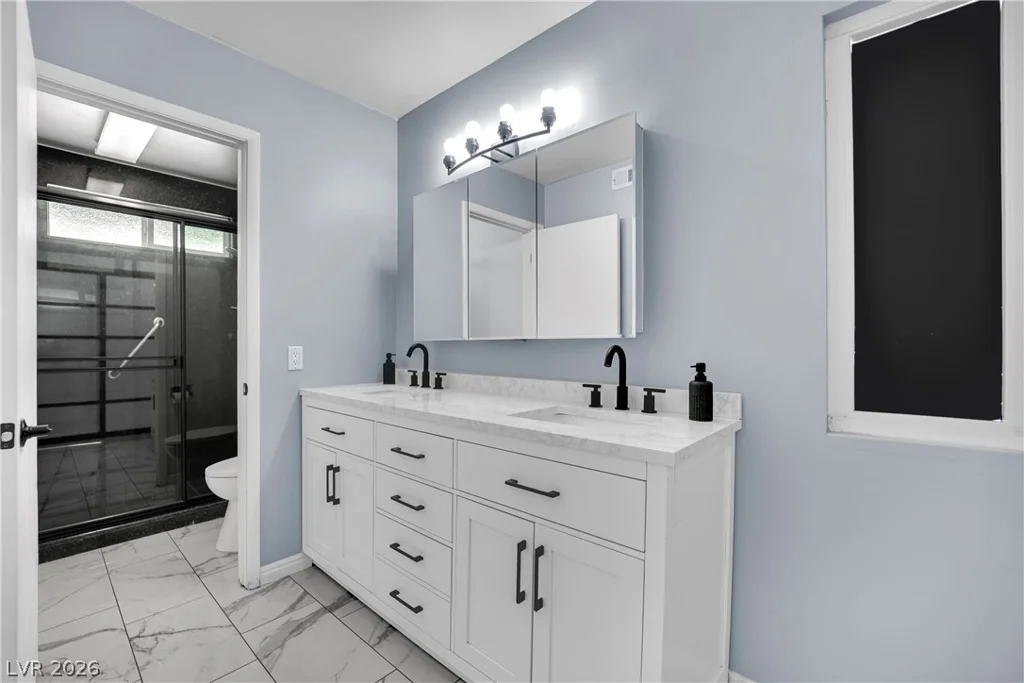 6636 Treadway, Las Vegas, NV 89103