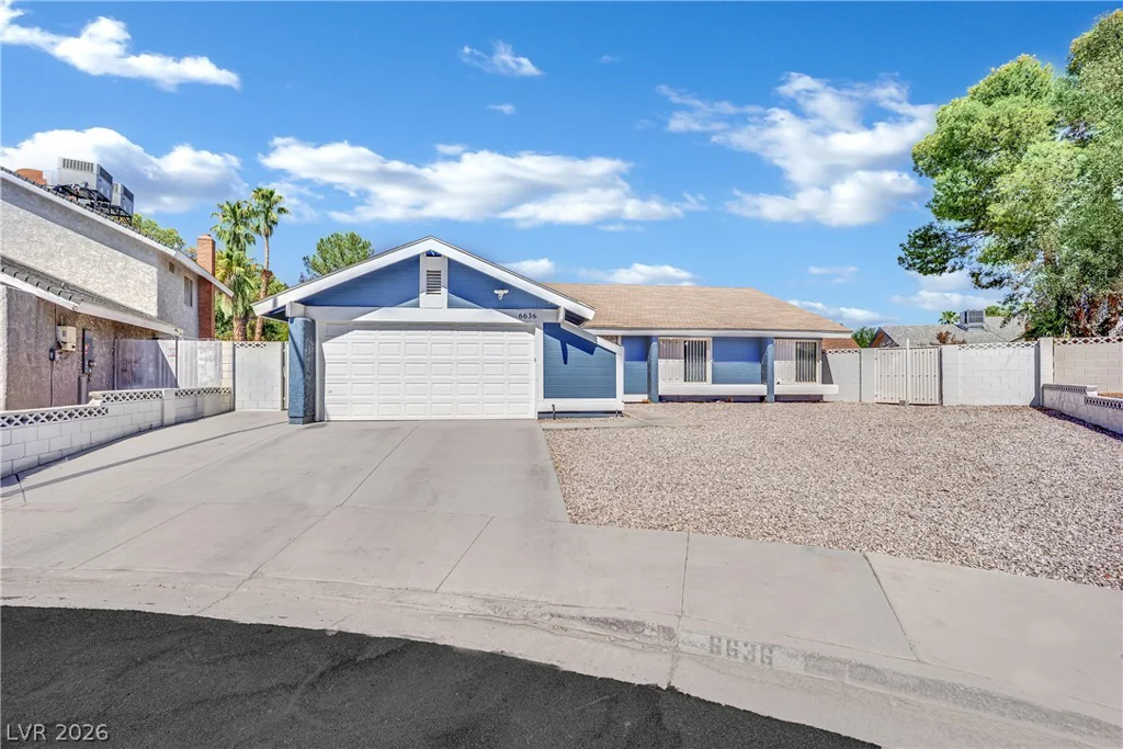 6636 Treadway, Las Vegas, NV 89103