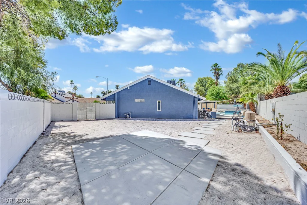6636 Treadway, Las Vegas, NV 89103
