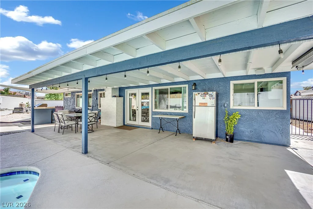 6636 Treadway, Las Vegas, NV 89103