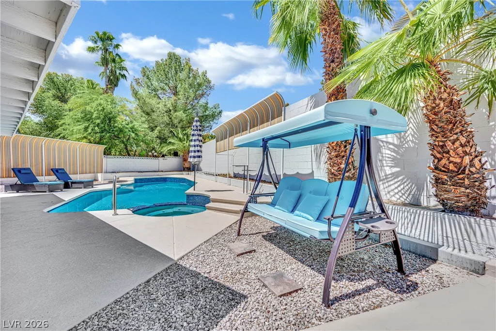 6636 Treadway, Las Vegas, NV 89103
