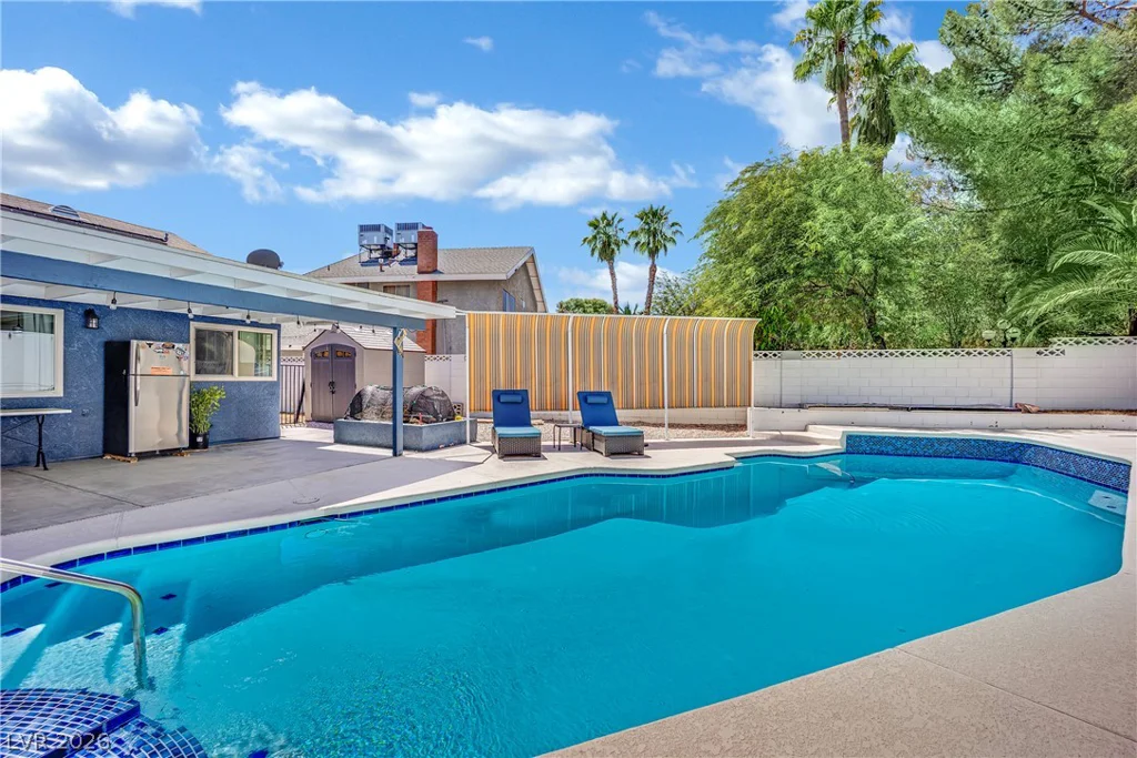 6636 Treadway, Las Vegas, NV 89103