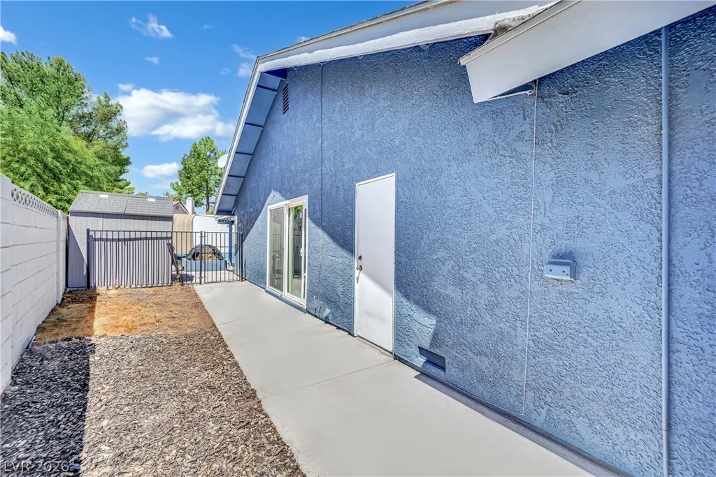 6636 Treadway, Las Vegas, NV 89103