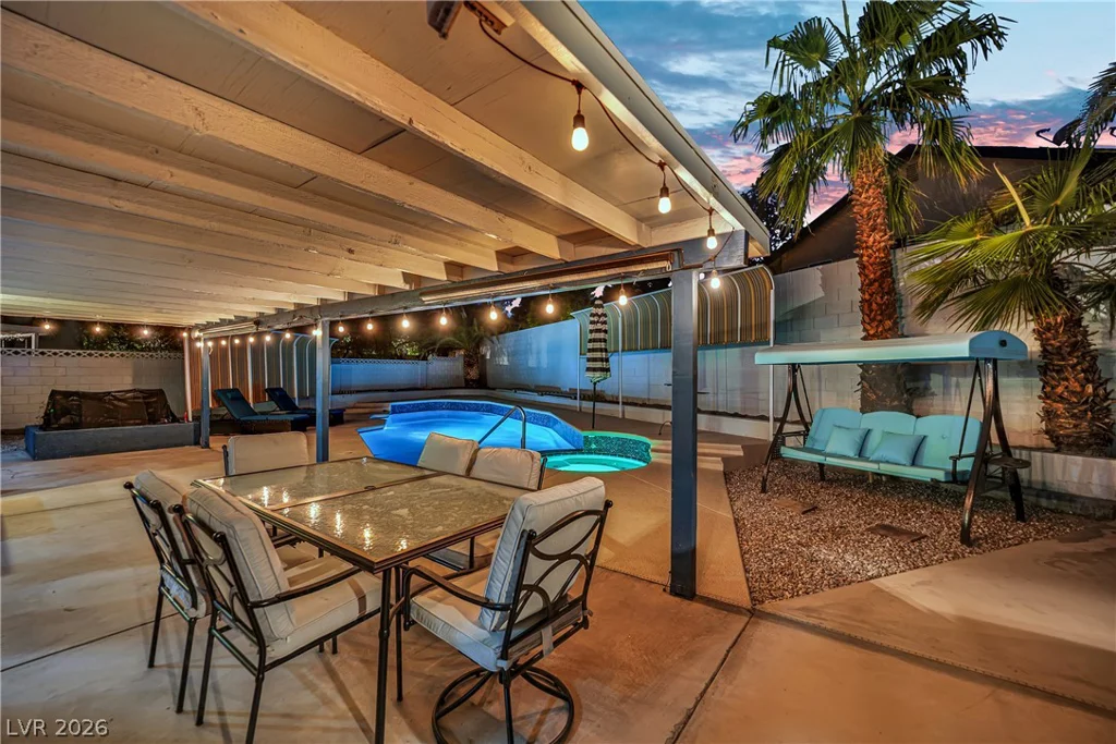 6636 Treadway, Las Vegas, NV 89103