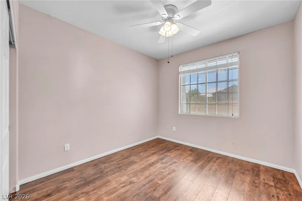 1004 Washington Oaks, Las Vegas, NV 89128