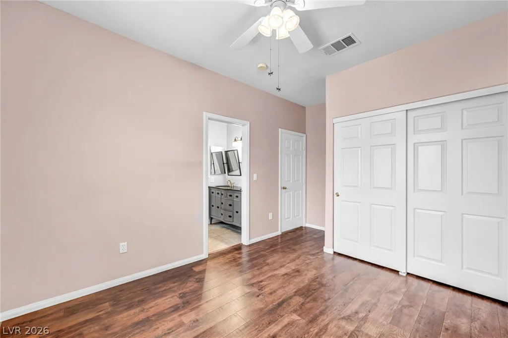 1004 Washington Oaks, Las Vegas, NV 89128