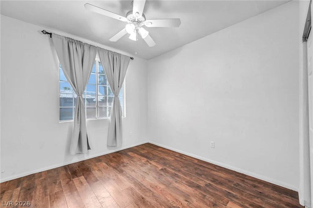 1004 Washington Oaks, Las Vegas, NV 89128
