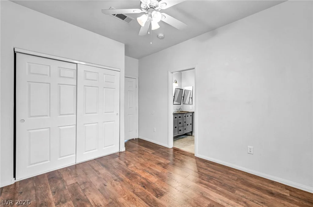 1004 Washington Oaks, Las Vegas, NV 89128