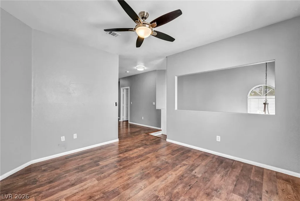 1004 Washington Oaks, Las Vegas, NV 89128