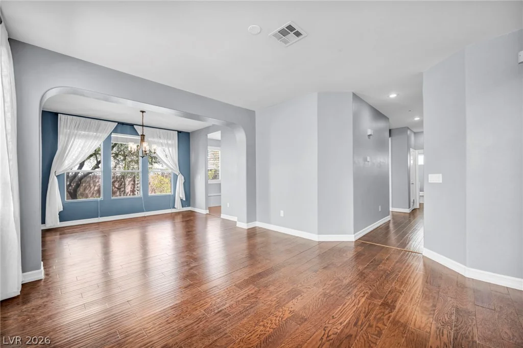 1004 Washington Oaks, Las Vegas, NV 89128