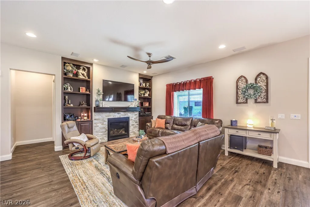 6461 Winecup, Las Vegas, NV 89149