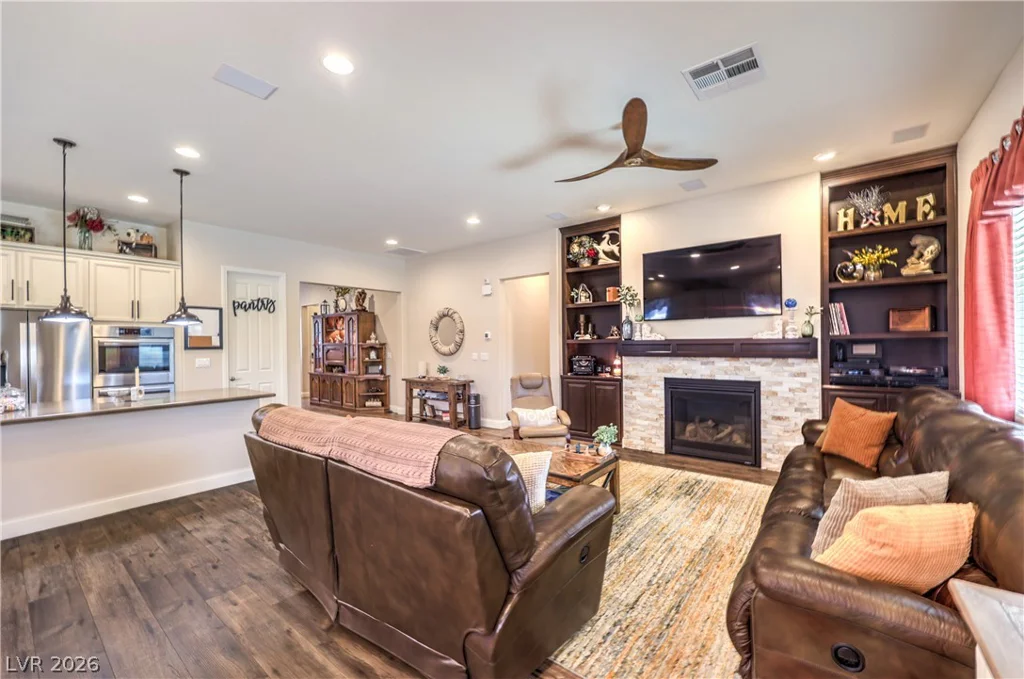 6461 Winecup, Las Vegas, NV 89149