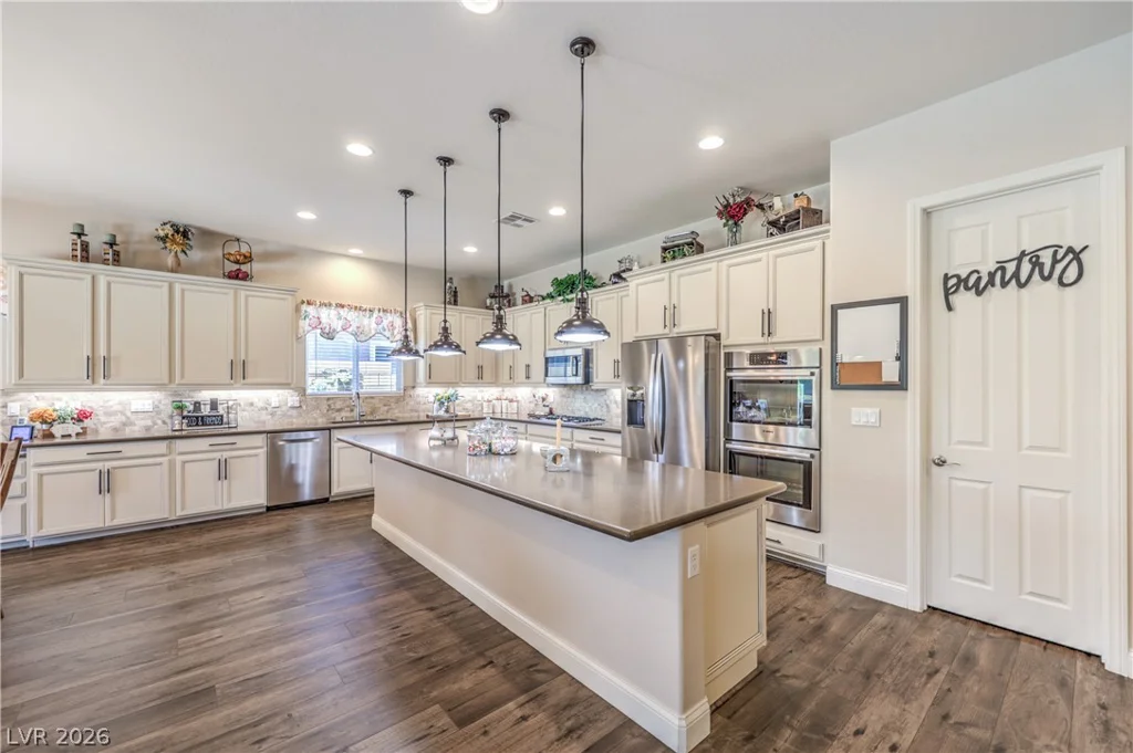 6461 Winecup, Las Vegas, NV 89149