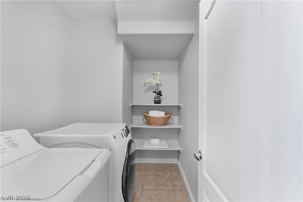 8819 Horizon Wind, Las Vegas, NV 89178