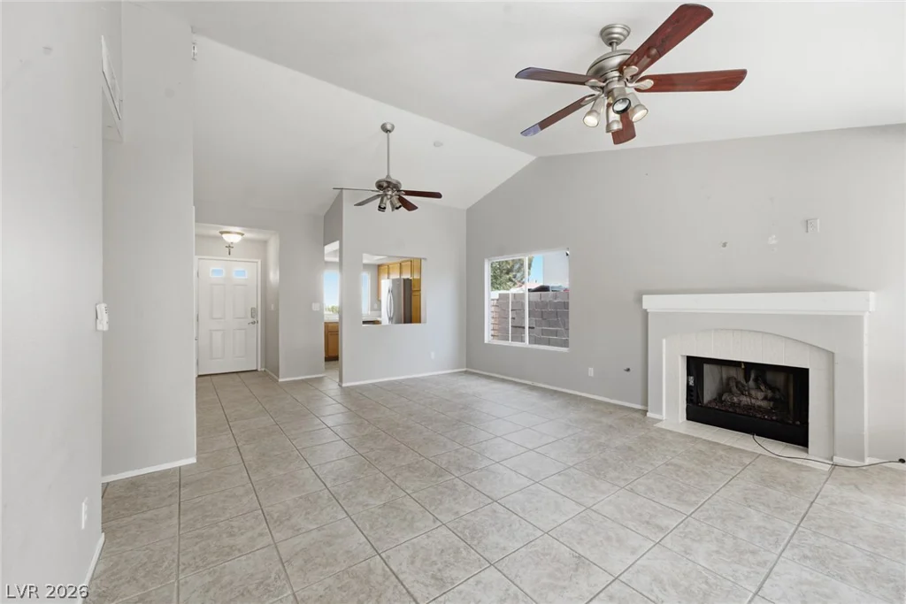 1725 Walingwood, North Las Vegas, NV 89031