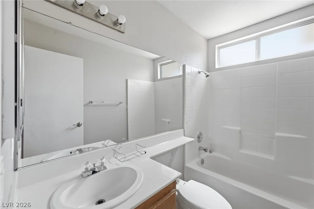 1725 Walingwood, North Las Vegas, NV 89031