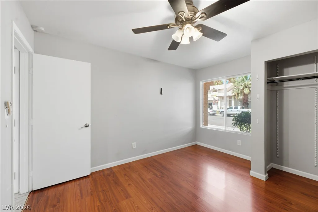 1725 Walingwood, North Las Vegas, NV 89031