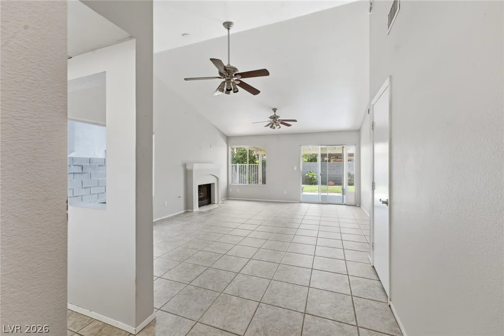 1725 Walingwood, North Las Vegas, NV 89031