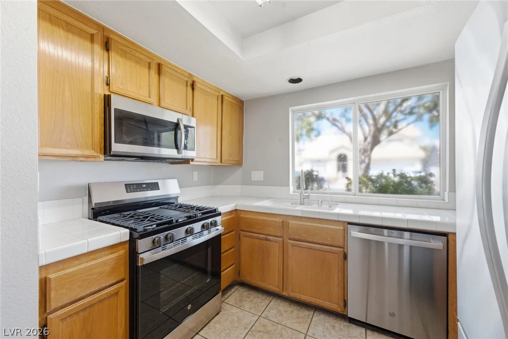 1725 Walingwood, North Las Vegas, NV 89031