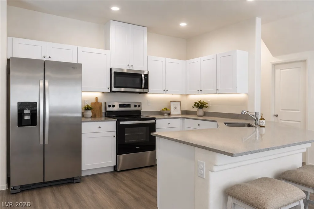 7915 Aurora Sky, North Las Vegas, NV 89084