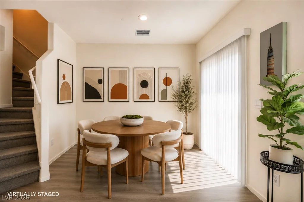 7915 Aurora Sky, North Las Vegas, NV 89084