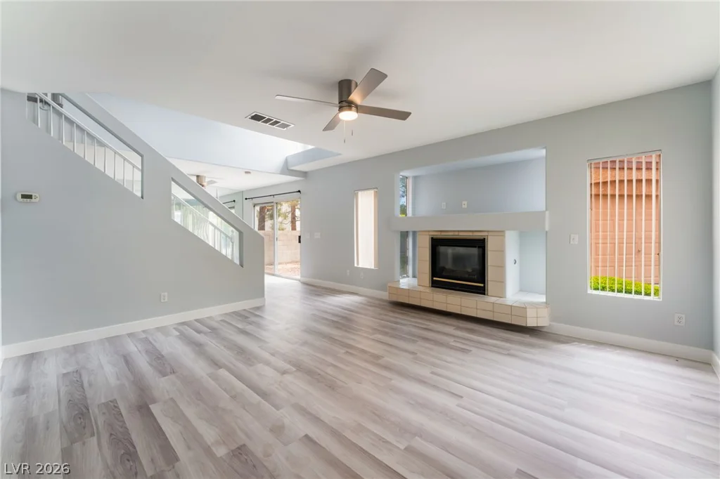 8813 Hampton Green, Las Vegas, NV 89129