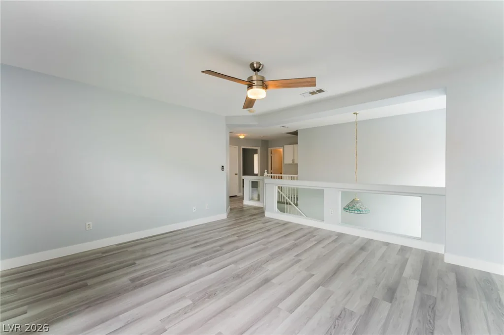 8813 Hampton Green, Las Vegas, NV 89129