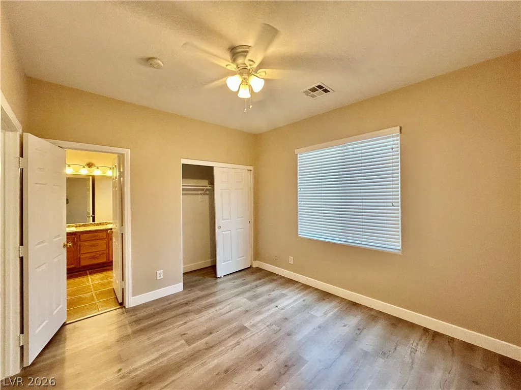 7683 Hampton Park, Las Vegas, NV 89113