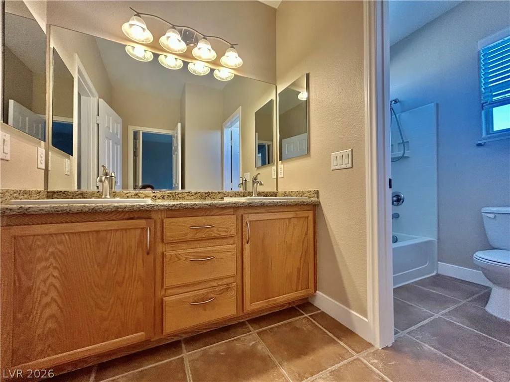 7683 Hampton Park, Las Vegas, NV 89113