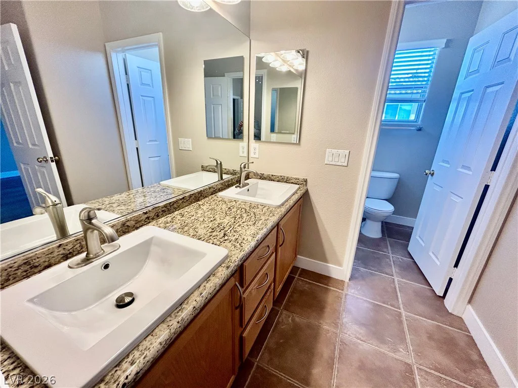 7683 Hampton Park, Las Vegas, NV 89113