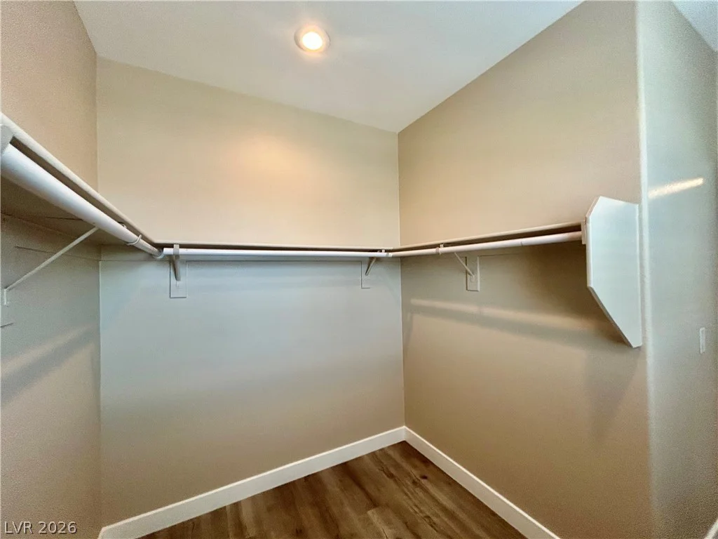 7683 Hampton Park, Las Vegas, NV 89113
