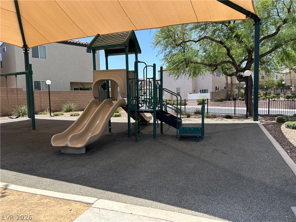 7683 Hampton Park, Las Vegas, NV 89113