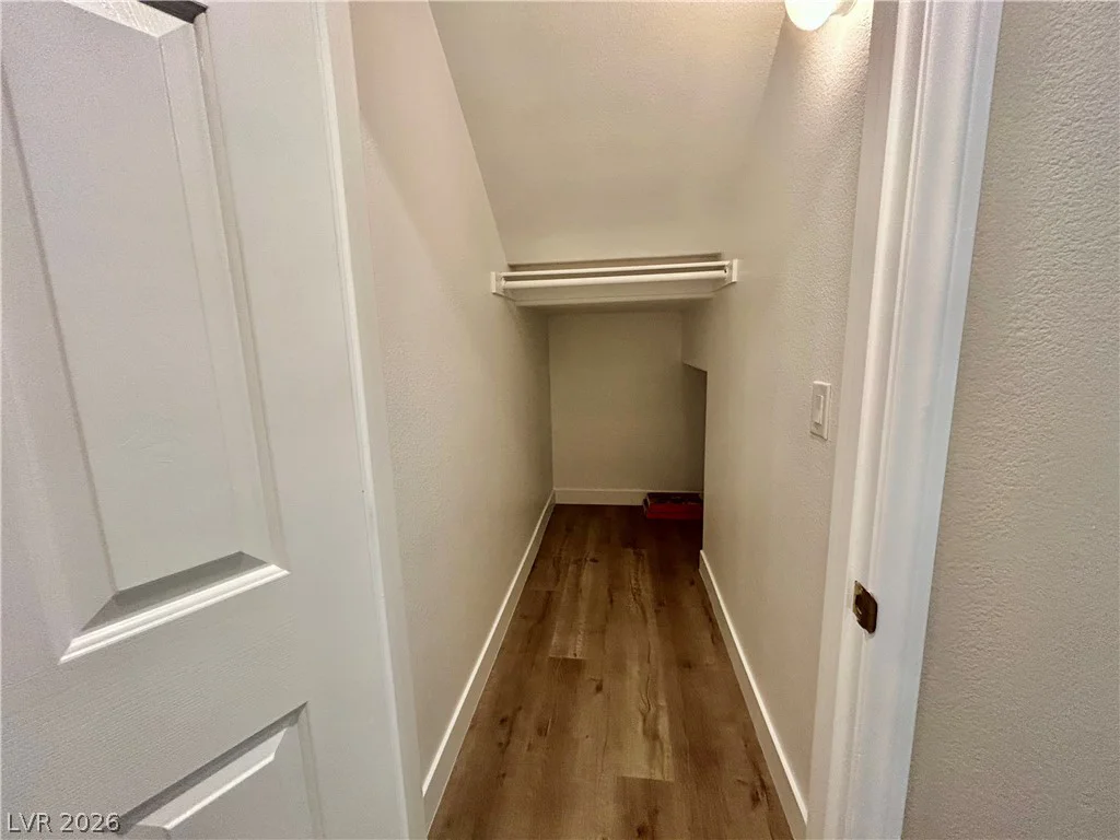 7683 Hampton Park, Las Vegas, NV 89113